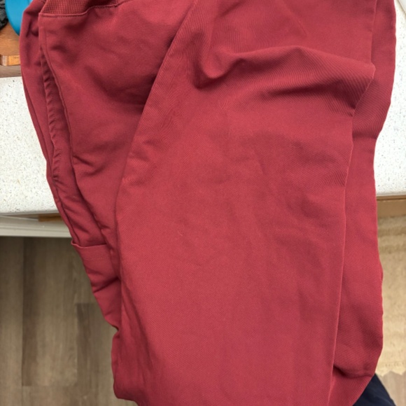 fabletics men straight leg scrub pants - Picture 2 of 3